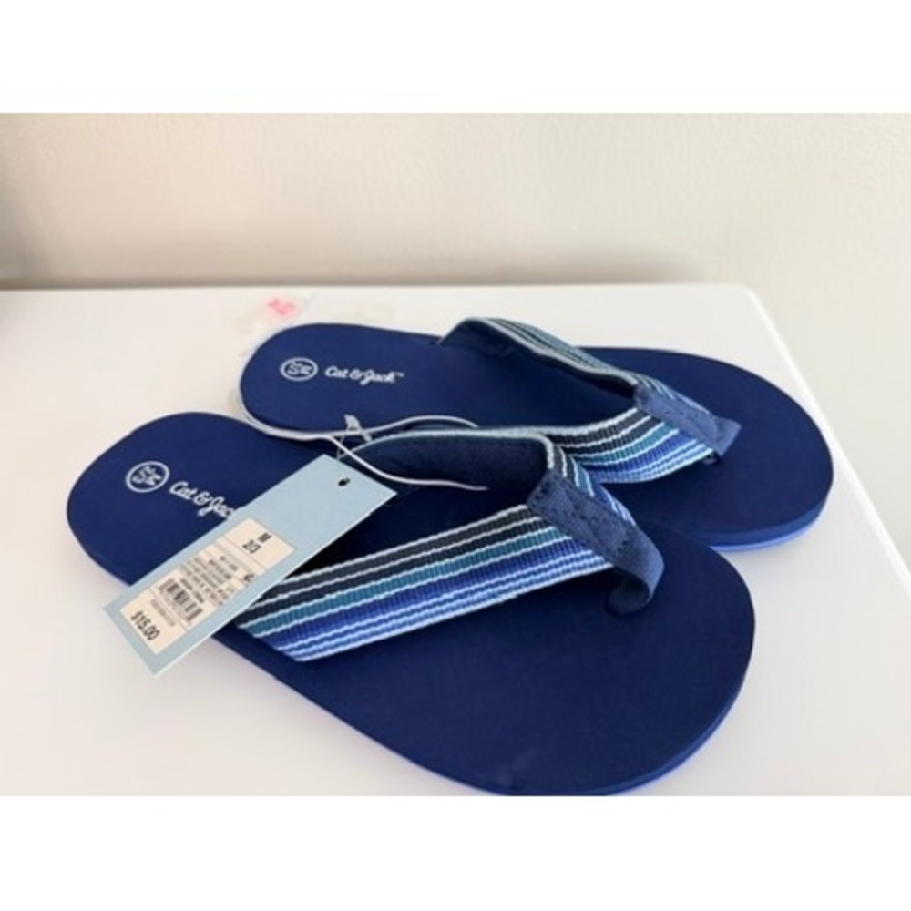 Cat‎ & Jack Flip Flops Boys Size 2/3 Navy Blue Striped Thong Sandals NWT